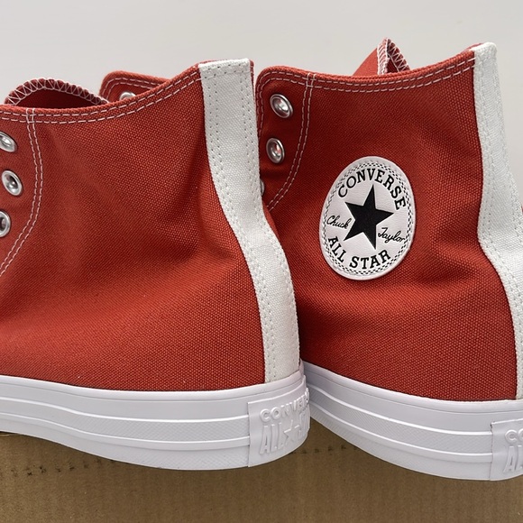 Converse Men’s 152620C Chuck Taylor All Star Canvas
Sneakers - Picture 14 of 16